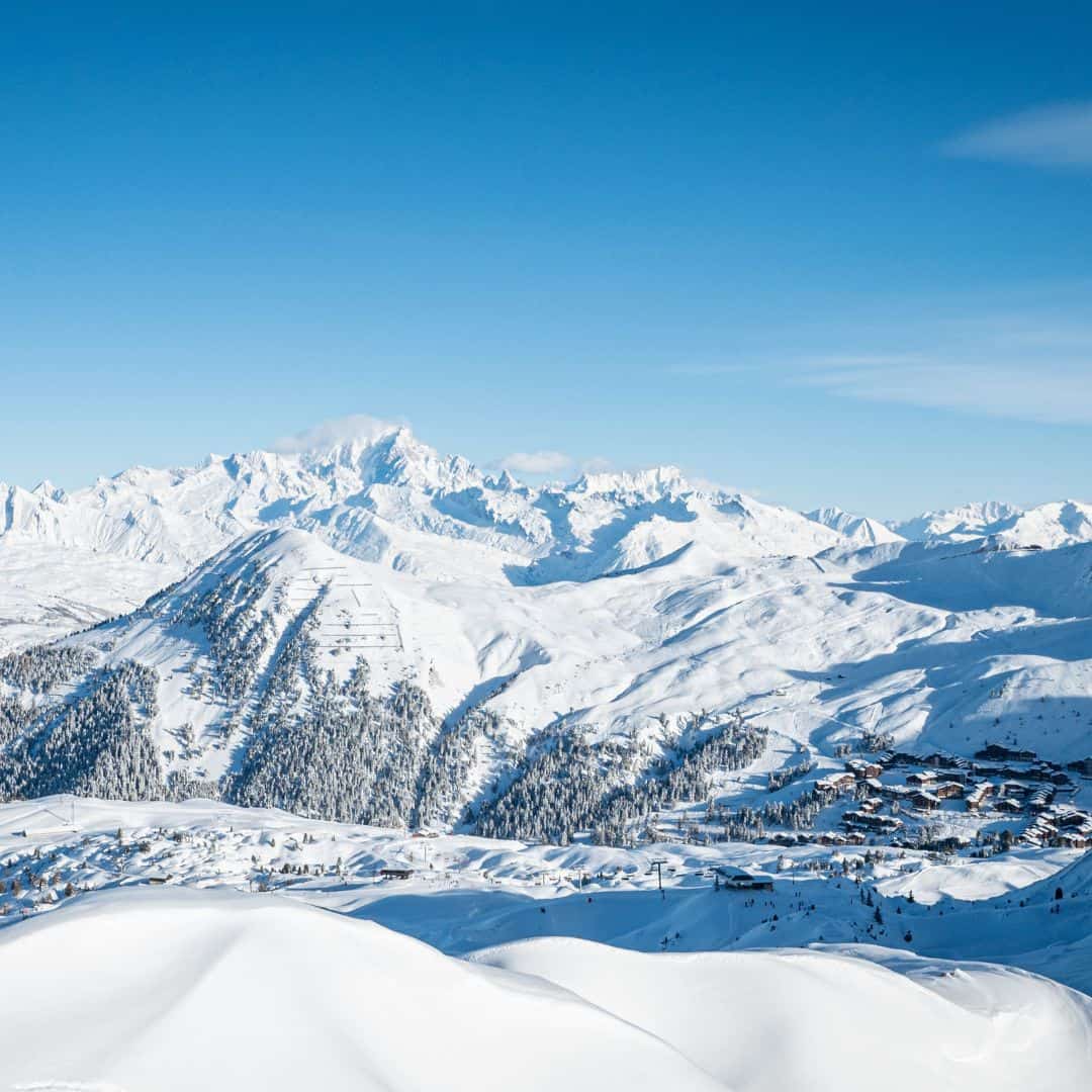 Arrive in Style: Taking the Ski Train to Your La Plagne Ski Holiday