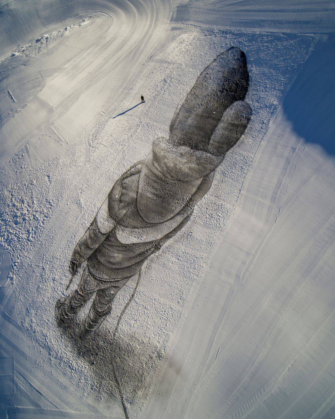 La Plagne Paradiski 20 year aniversary Art Saype