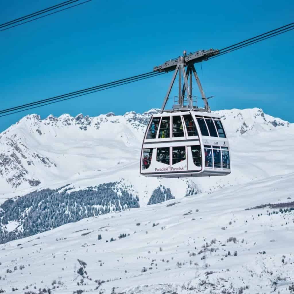 How to get from La Plagne to Les Arcs