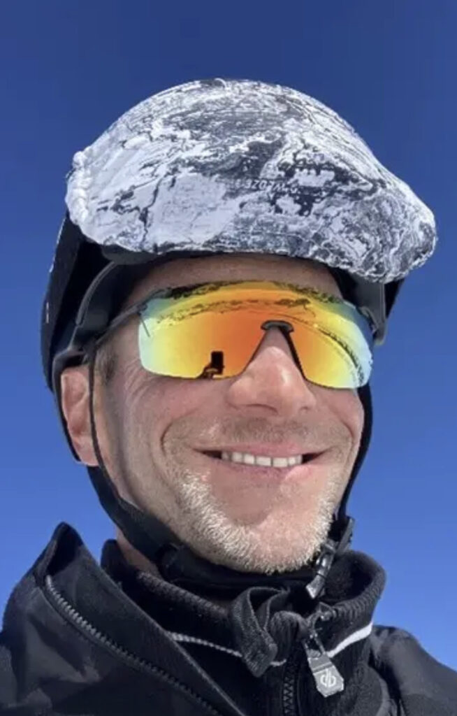 Mathieu Leroy from La Glisse pour tous ski school in la plagne